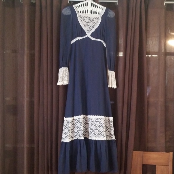 Gunne Sax Dresses & Skirts - SOLD Vintage Gunne Sax Black label Dress